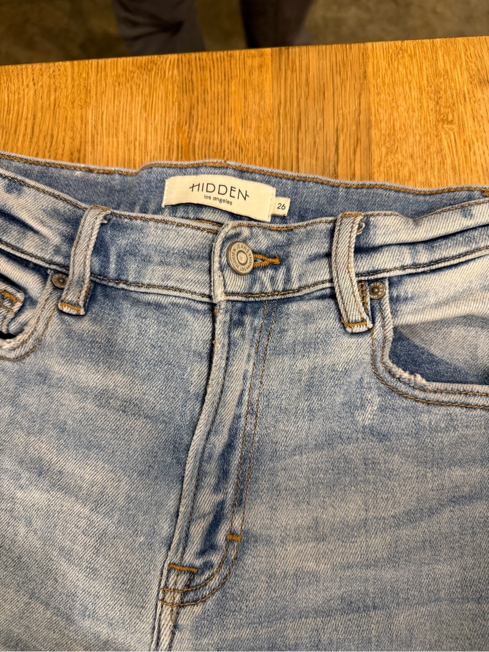 Hidden Light Wash Denim Cuffed Jeans - Picture 6 of 9